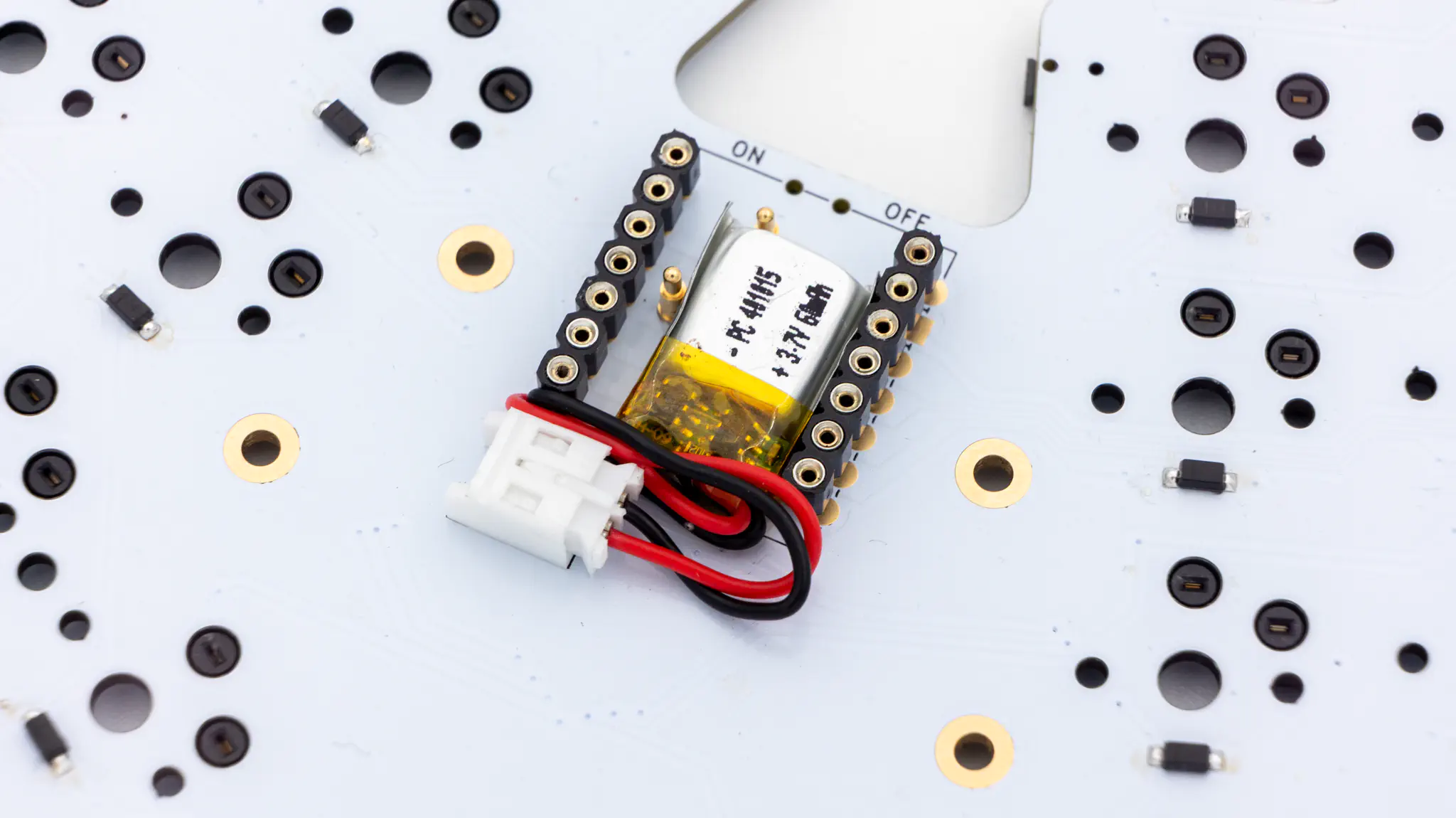 battery connector
